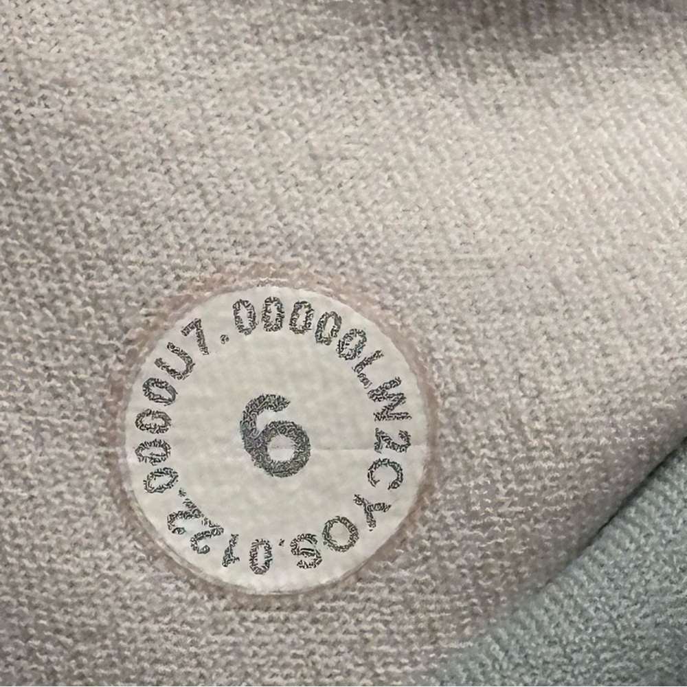 Lululemon Align Bra - Picture 5 of 9